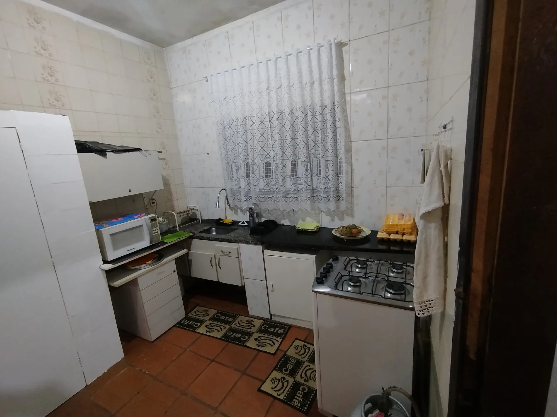 Vista da cozinha interna do Sítio Recanto das Hortências