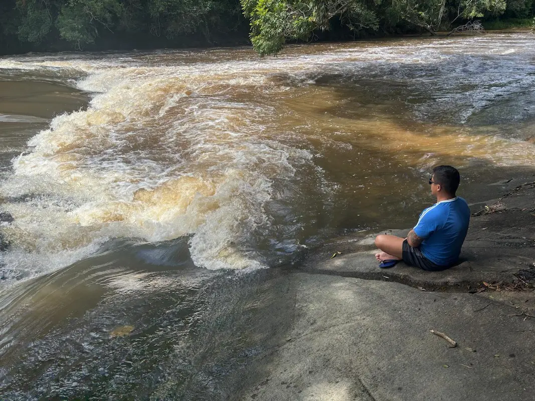 Rio Juquiá no Sítio Recanto das Hortências